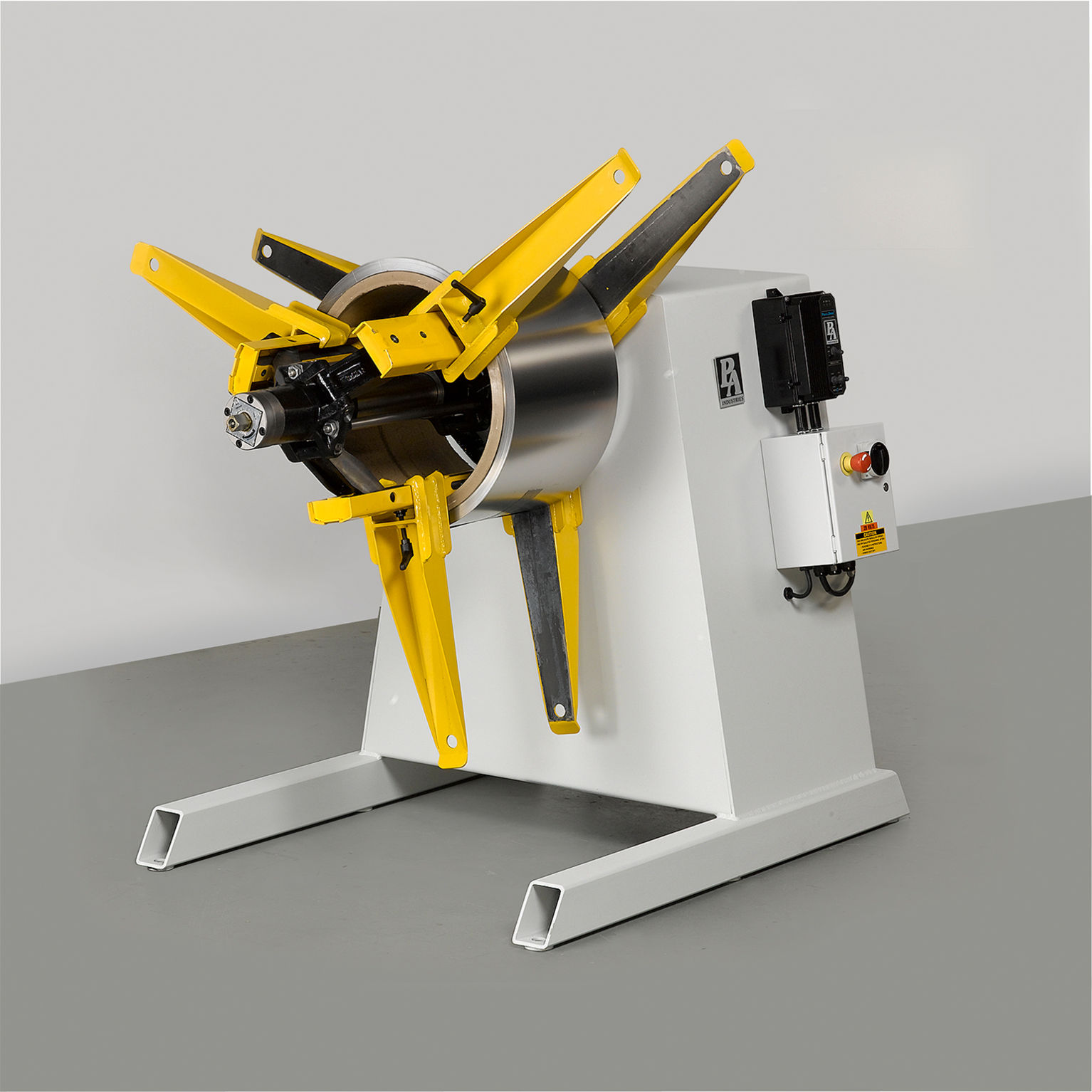 yellow medium duty stock reels decoiler