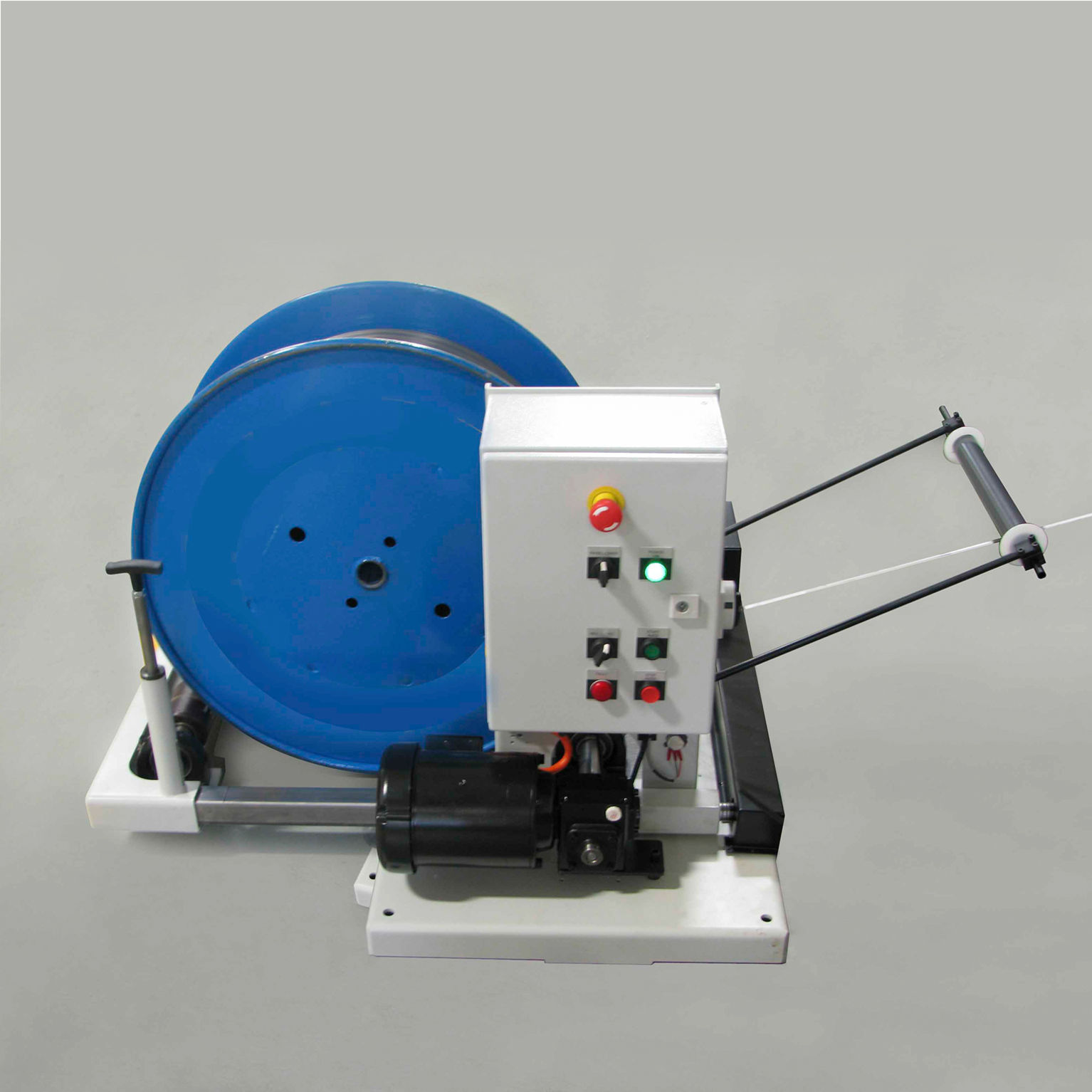 blue traverse spool reel